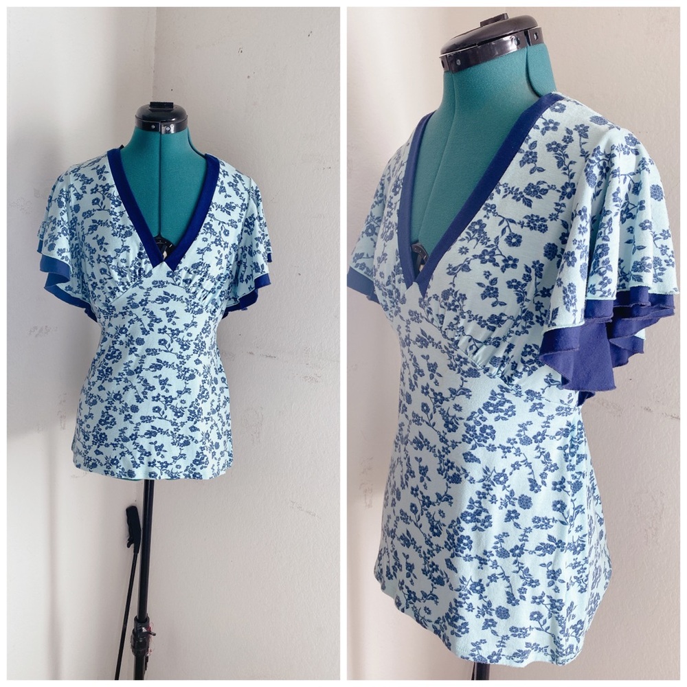 SOLD FLORAL Ruffle Blouse size L - Picture 1 of 16